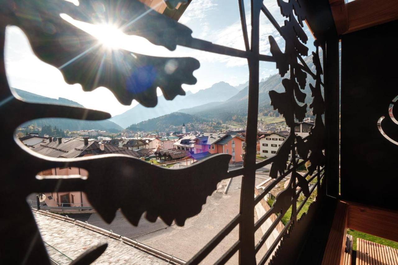 La Dila Dolomiti Mountain Lodge อันดาโล ภายนอก รูปภาพ