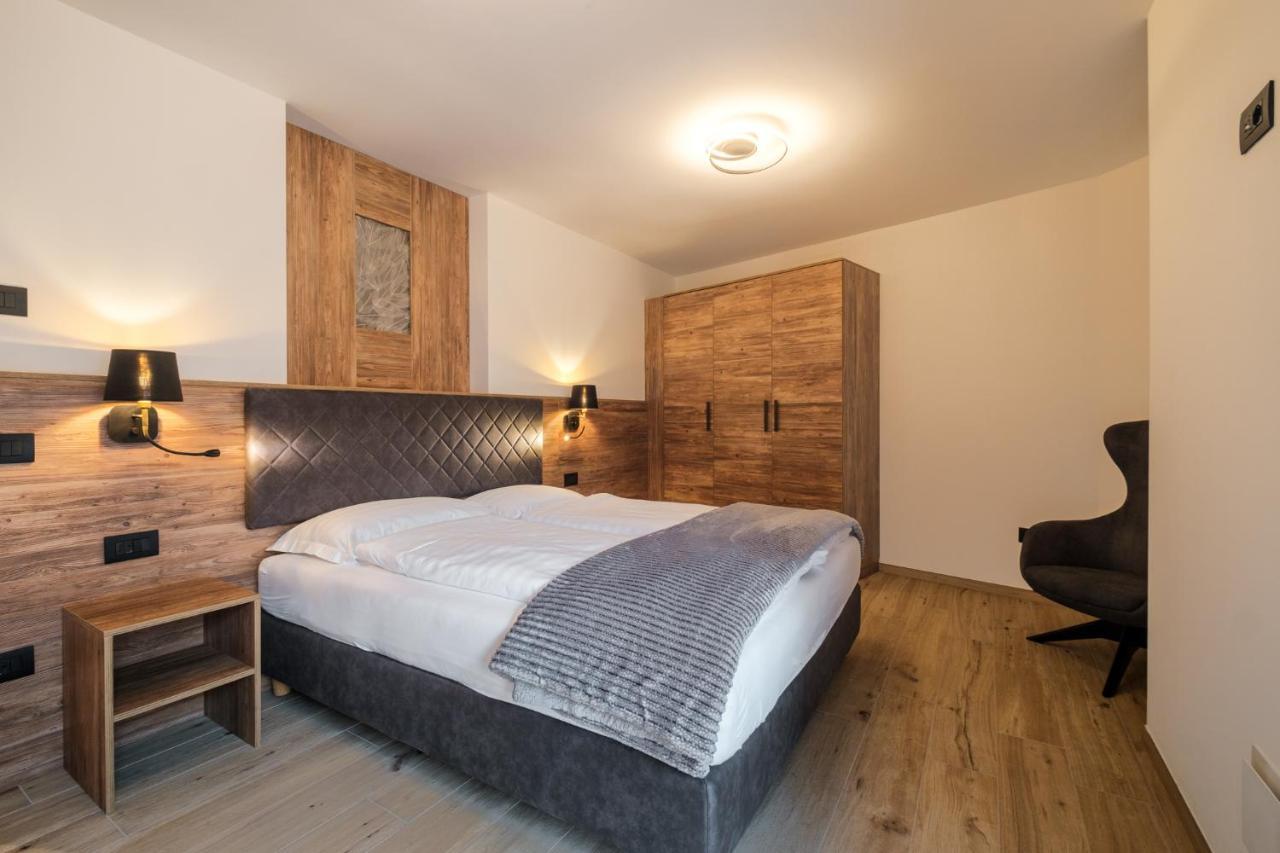 La Dila Dolomiti Mountain Lodge อันดาโล ภายนอก รูปภาพ