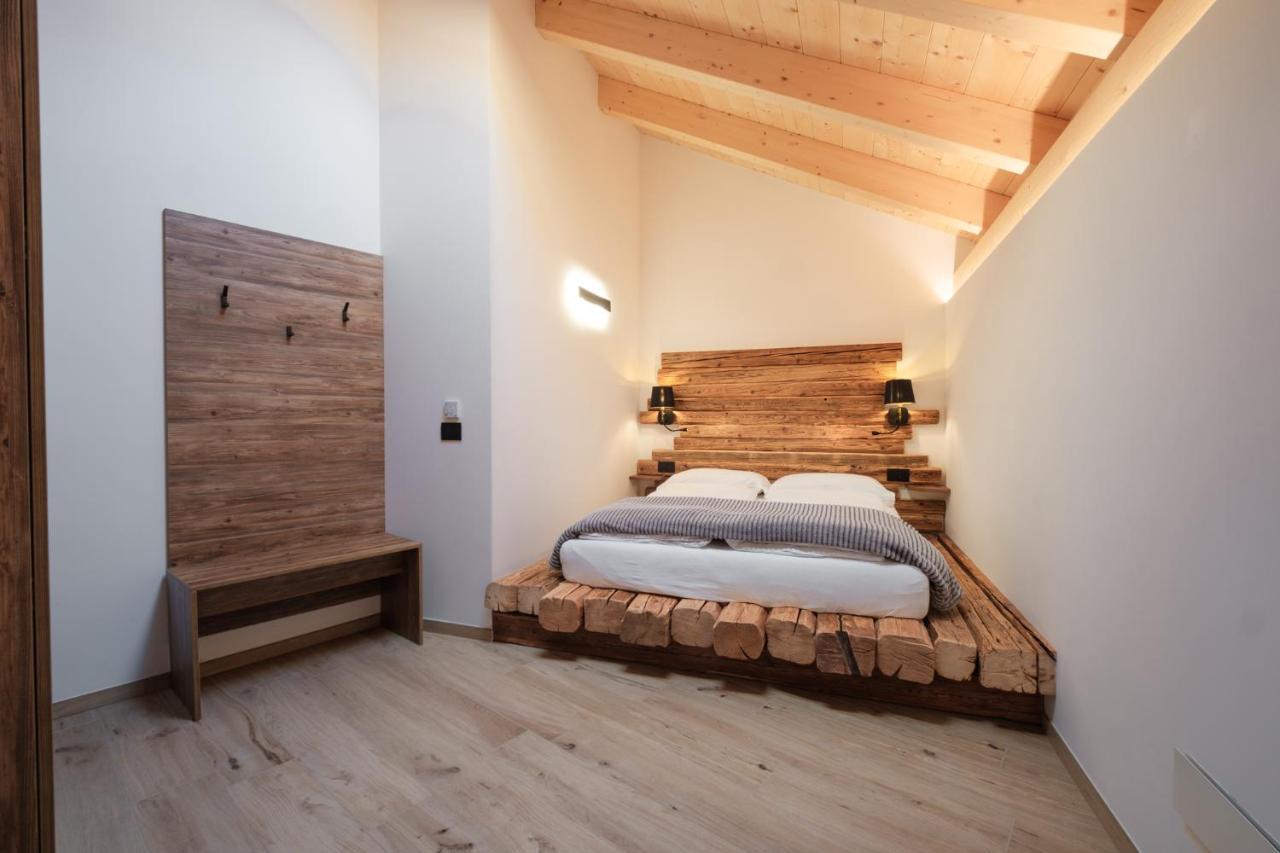 La Dila Dolomiti Mountain Lodge อันดาโล ภายนอก รูปภาพ