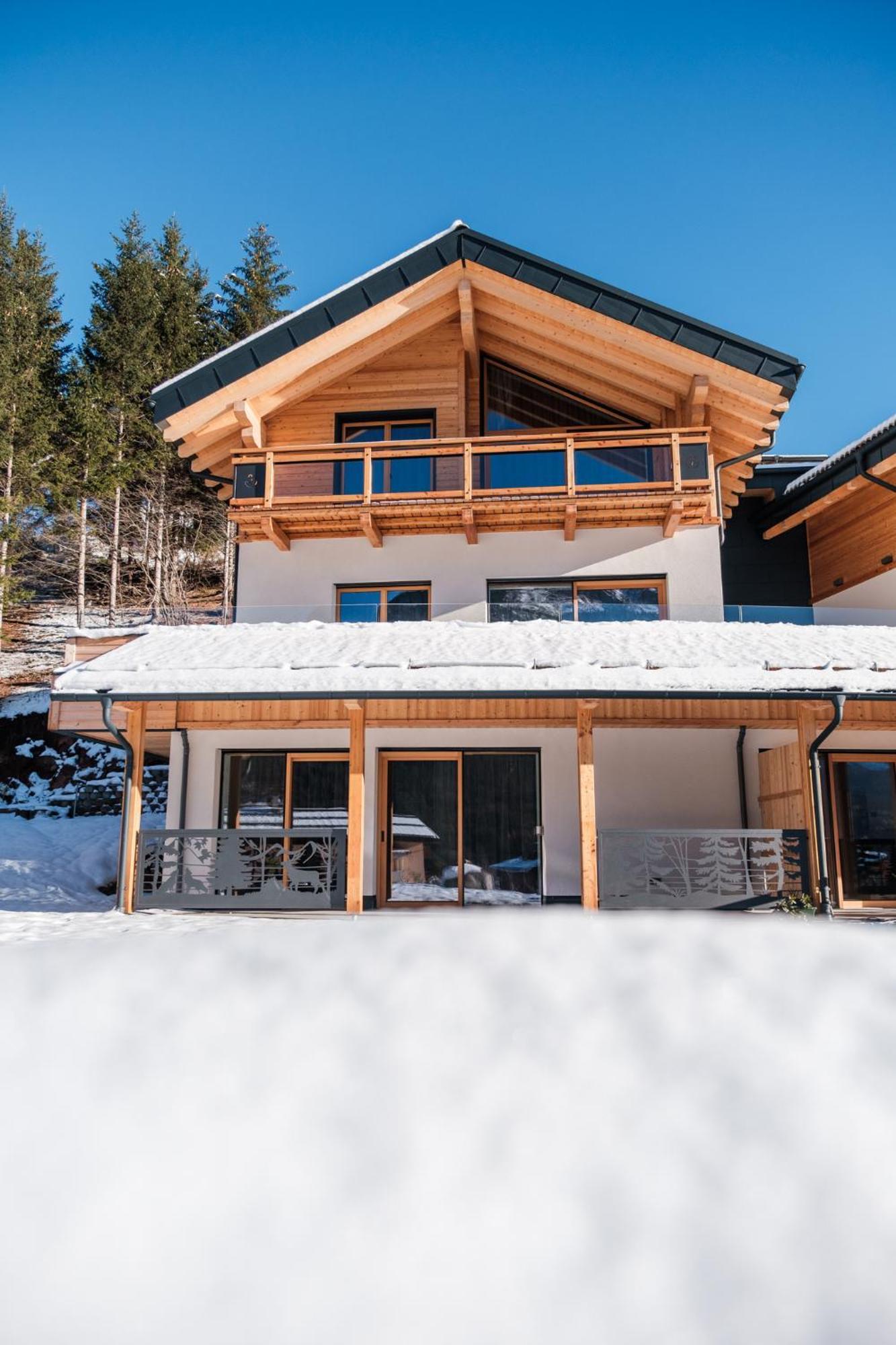 La Dila Dolomiti Mountain Lodge อันดาโล ภายนอก รูปภาพ