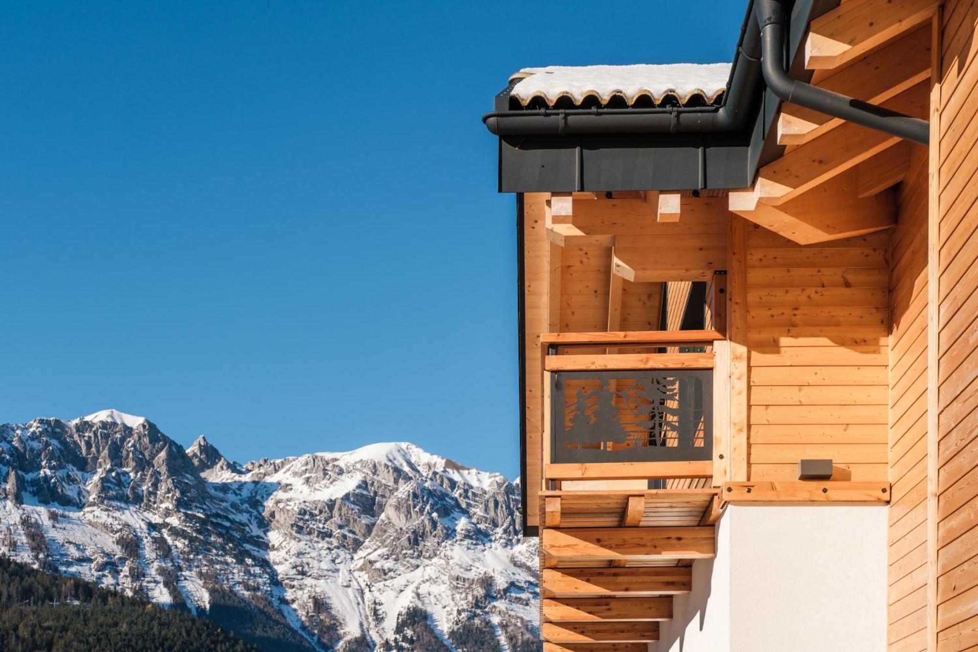 La Dila Dolomiti Mountain Lodge อันดาโล ภายนอก รูปภาพ